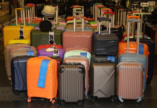 Affordable and secure left luggage at Euston